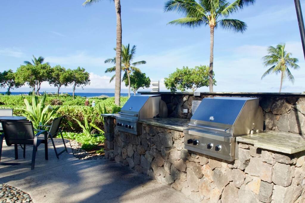 Ocean View One Bedroom At Honua Kai!! ลาไฮนา ภายนอก รูปภาพ